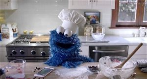 Apple's new Siri + Cookie Monster ad is adorable