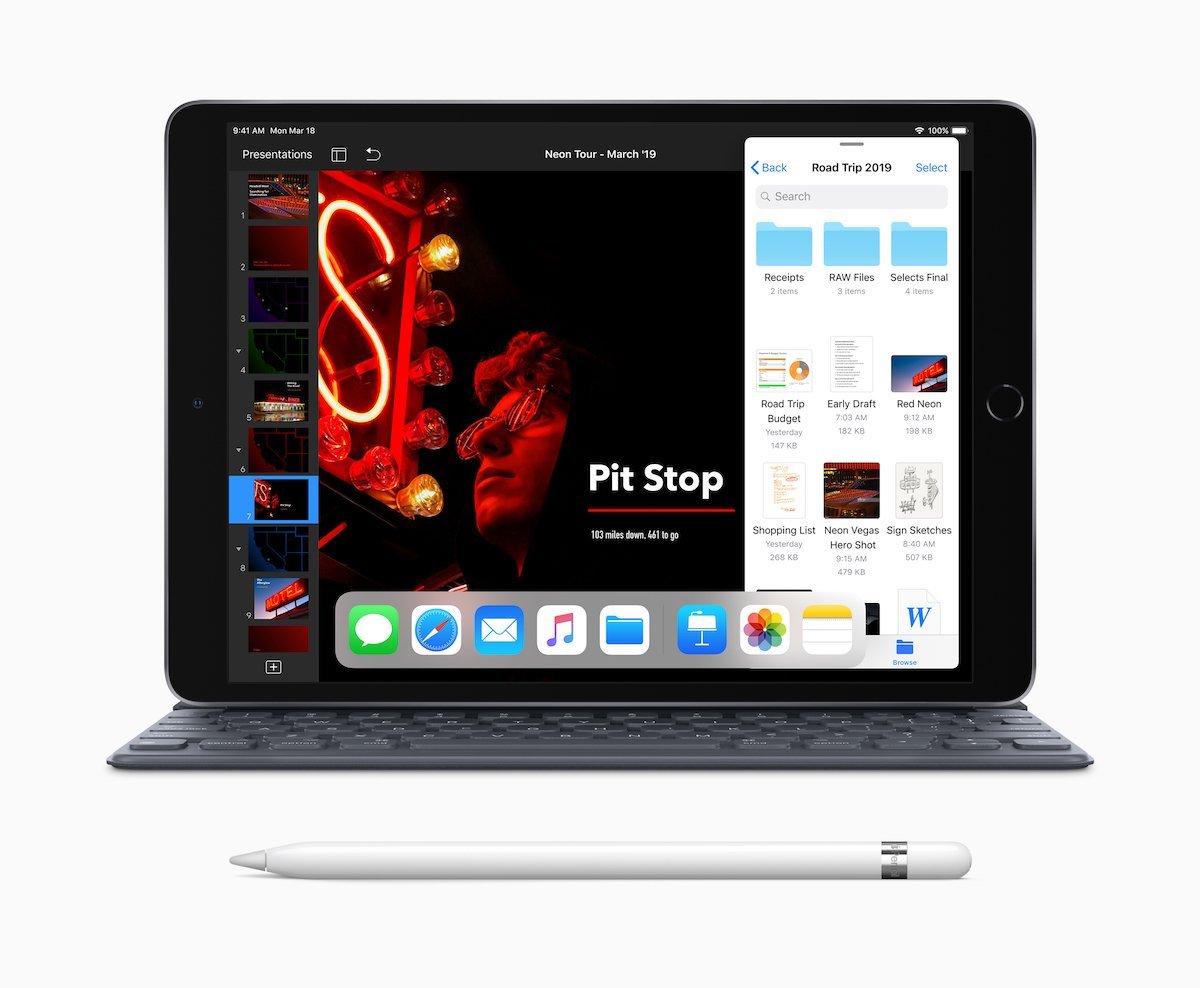 iPad Air with Smart Keyboard and Apple Pencil 2