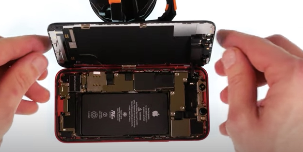 Apple - iPhone 12 mini and iPhone 12 Pro Max teardown