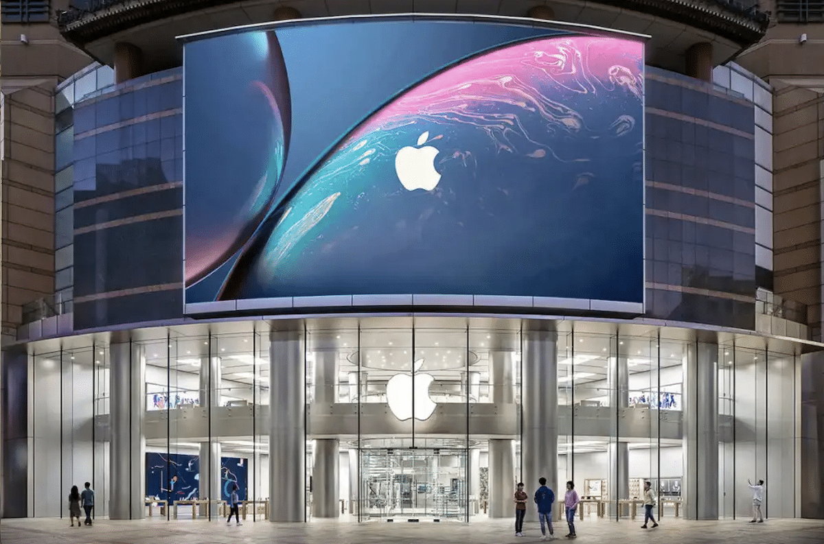 Apple Store in Russia