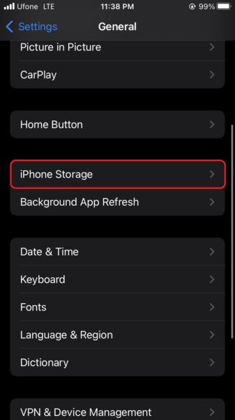 How to clear app cache iPhone.