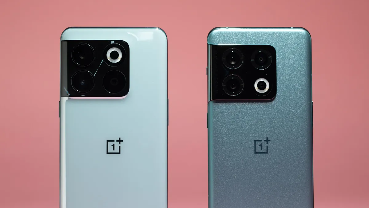 OnePlus 10T and OnePlus 10 Pro