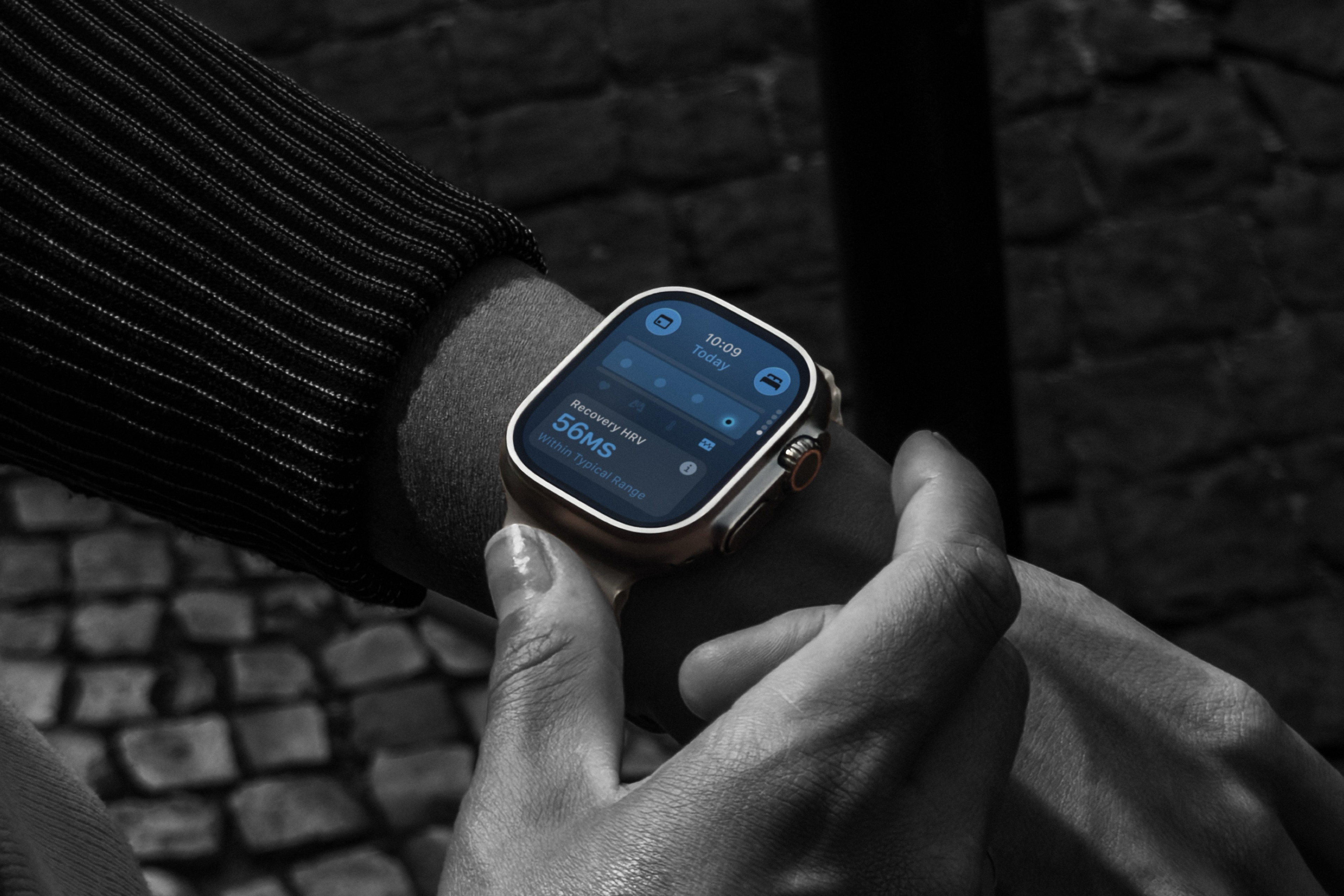 Apple Watch Ultra 4 Drops to 9.99, 2% Off