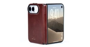 Burton Goods Heritage leather case for iPhone Duo in Mahogany