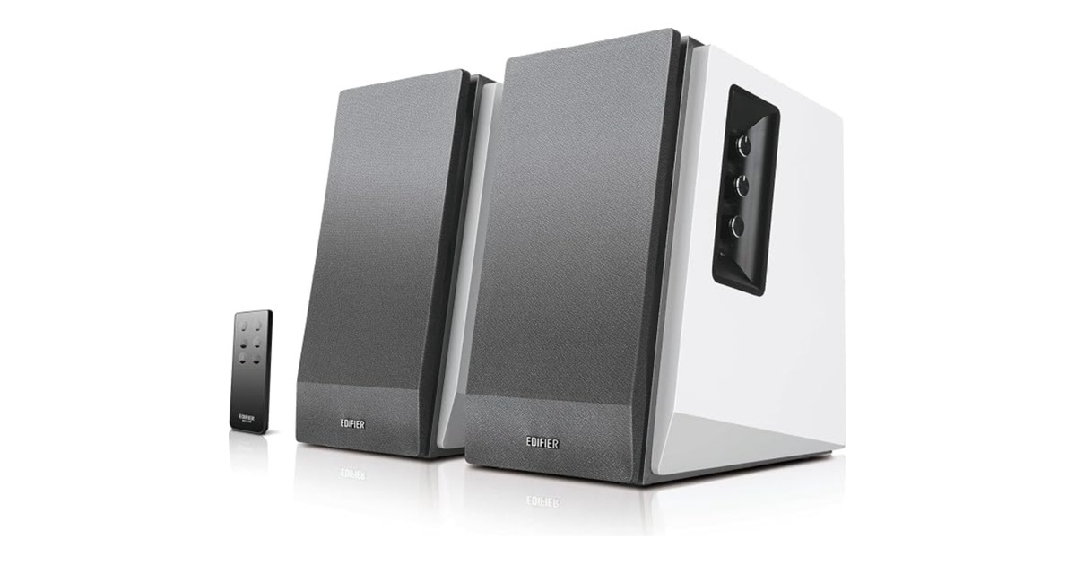 Edifier R1700BT bookshelf speakers for the M6 Mac mini