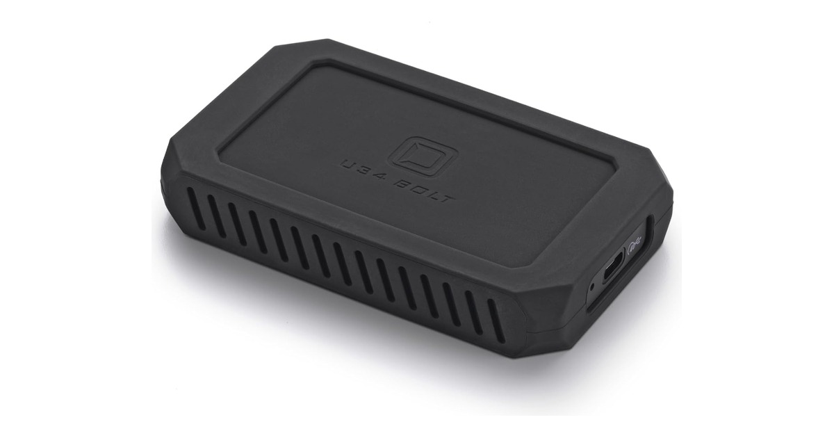 Oyen Digital U34 Bolt portable SSD for the M6 Mac mini